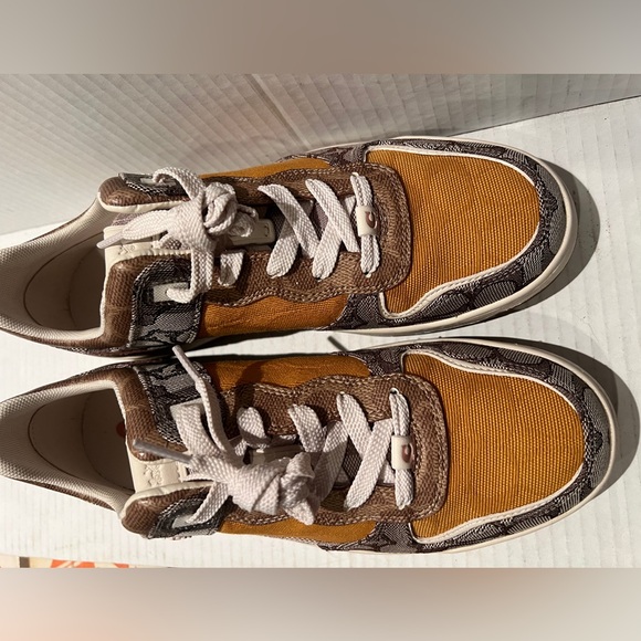 COACH Multi Signature Lace-Up Sneakers. Women’s Size 9B (regular width). NEW - Picture 15 of 16